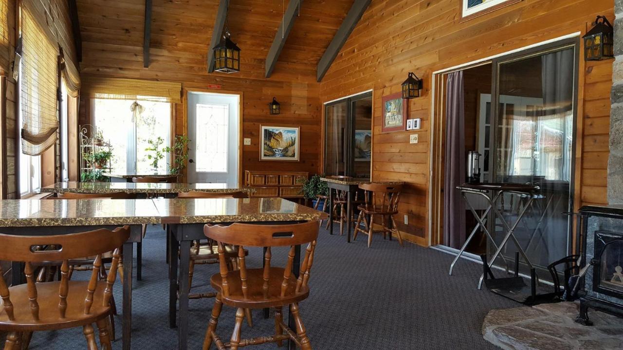 Auberge Ma Maison Sainte-Melanie エクステリア 写真