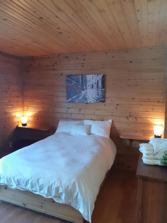 Auberge Ma Maison Sainte-Melanie エクステリア 写真